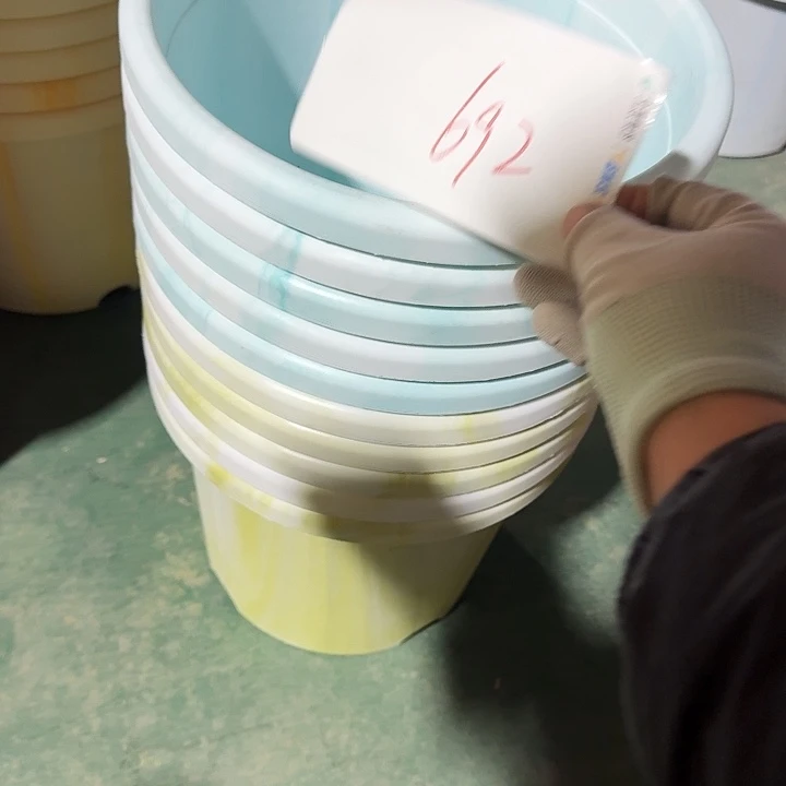 花***妹编号692串色10个无托692