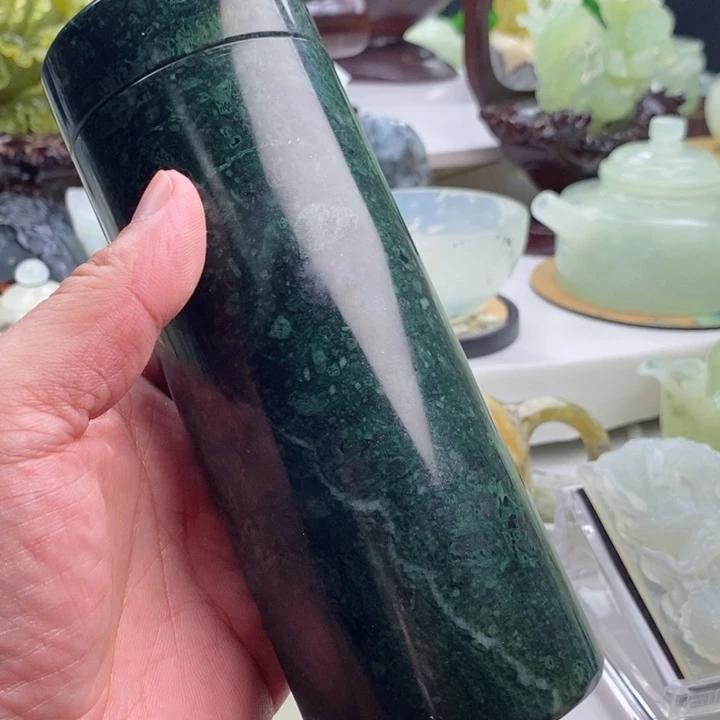 岫玉四大名玉杯未镶嵌