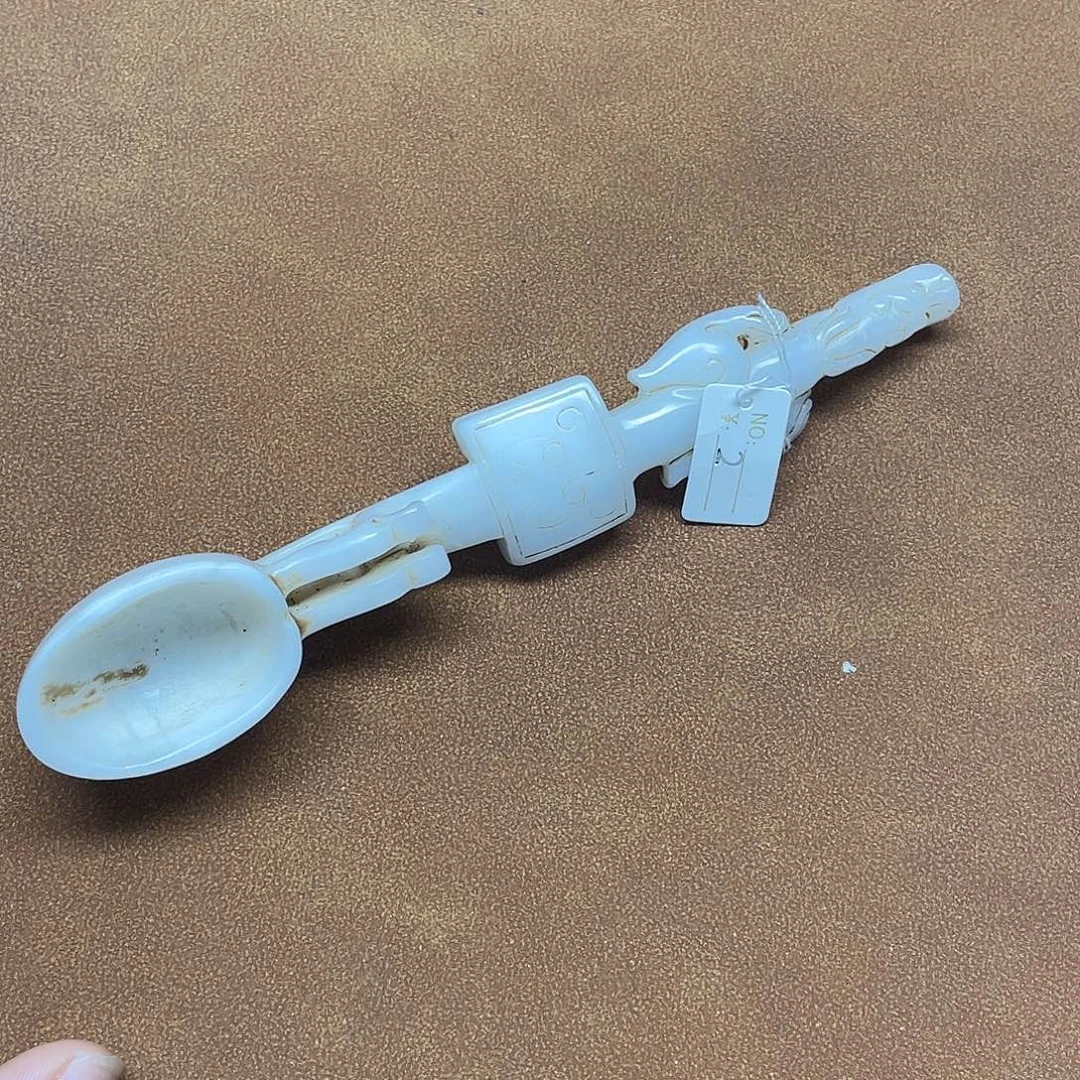 用***2和田玉未镶嵌把件