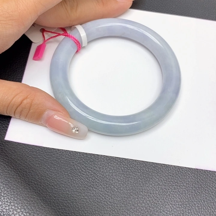 翡翠手镯未镶嵌骑****出55圈口