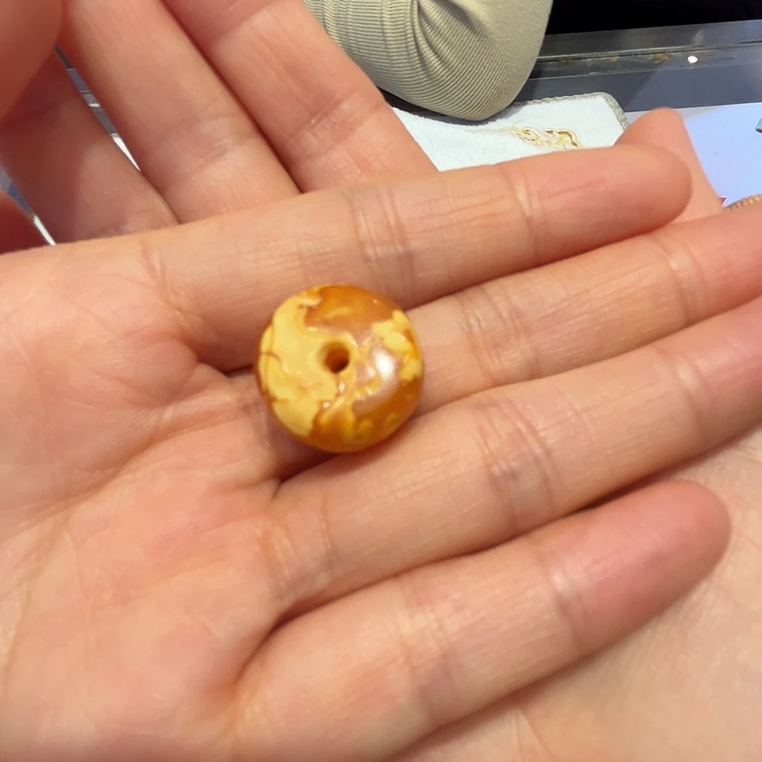 琥珀颈饰未镶嵌蜜蜡珠