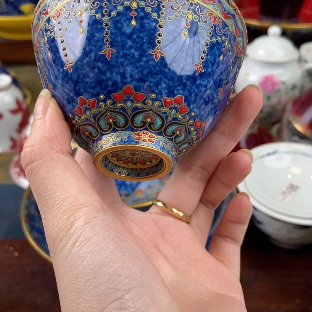 陶瓷艺术家的作品是一种非常