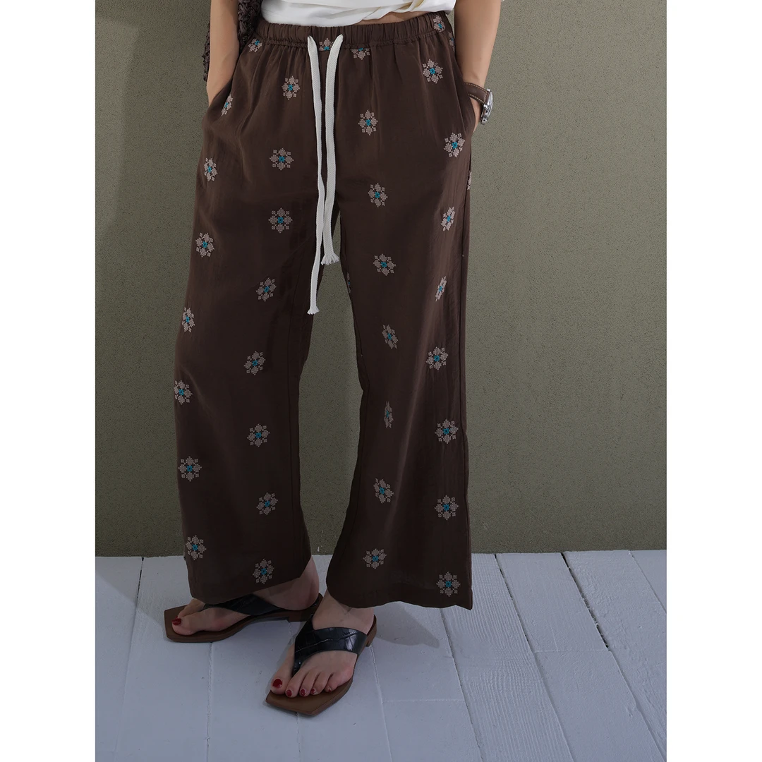 UPINLOOK奶奶裤 重工刺绣 深咖啡色女松紧腰直筒8分休闲裤124401