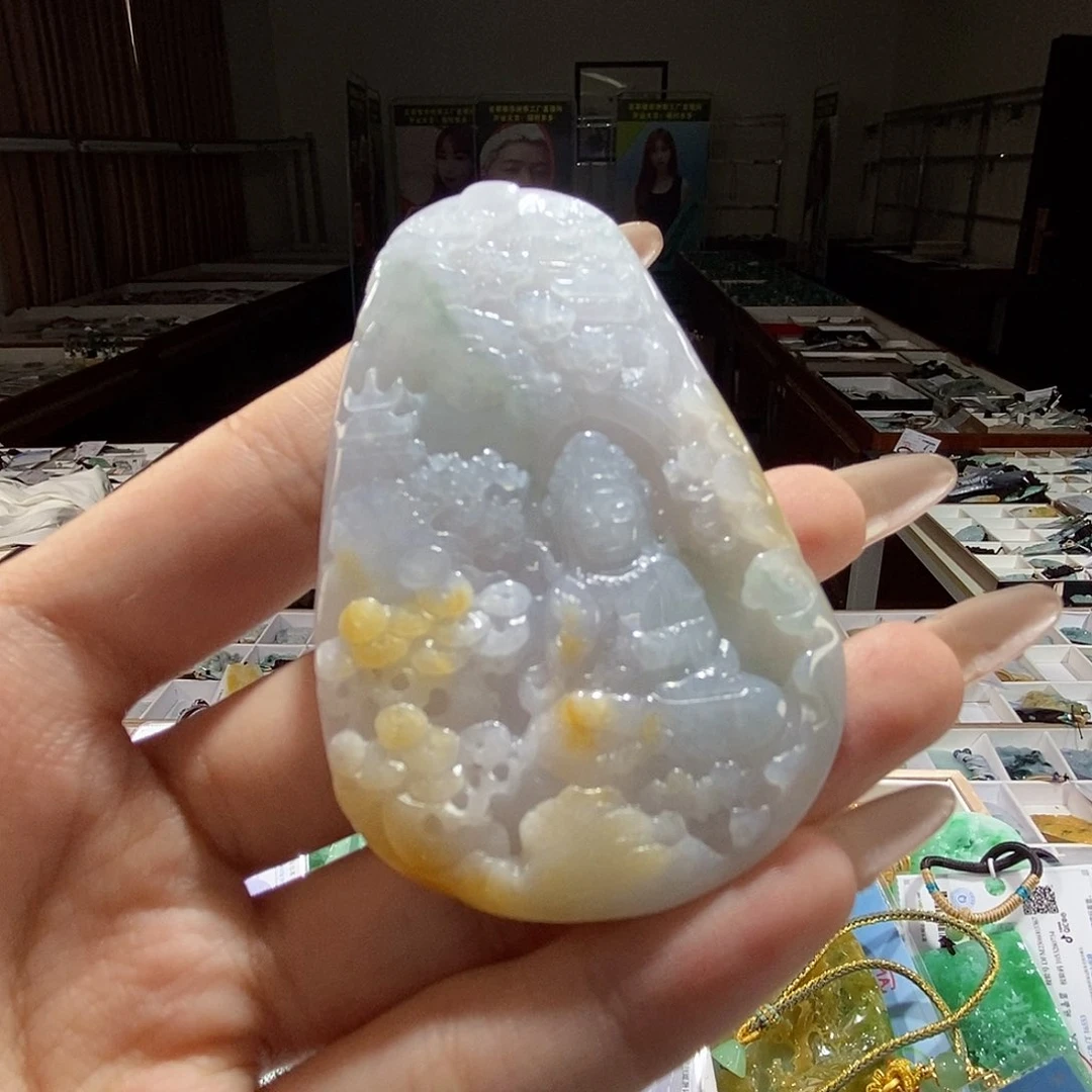 翡翠未镶嵌颈饰我