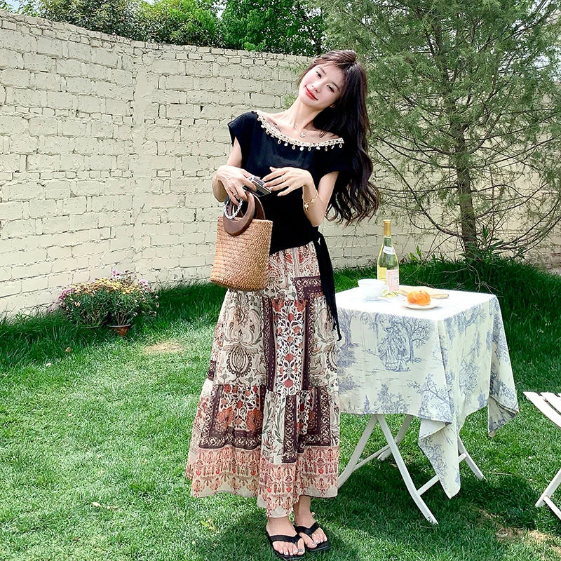 波西米亚风黑色短袖碎花半身裙两件套女夏季独特绝美巨好看一整套