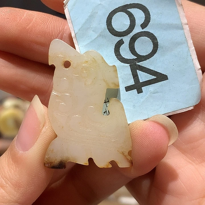 老***室和田玉未镶嵌颈饰