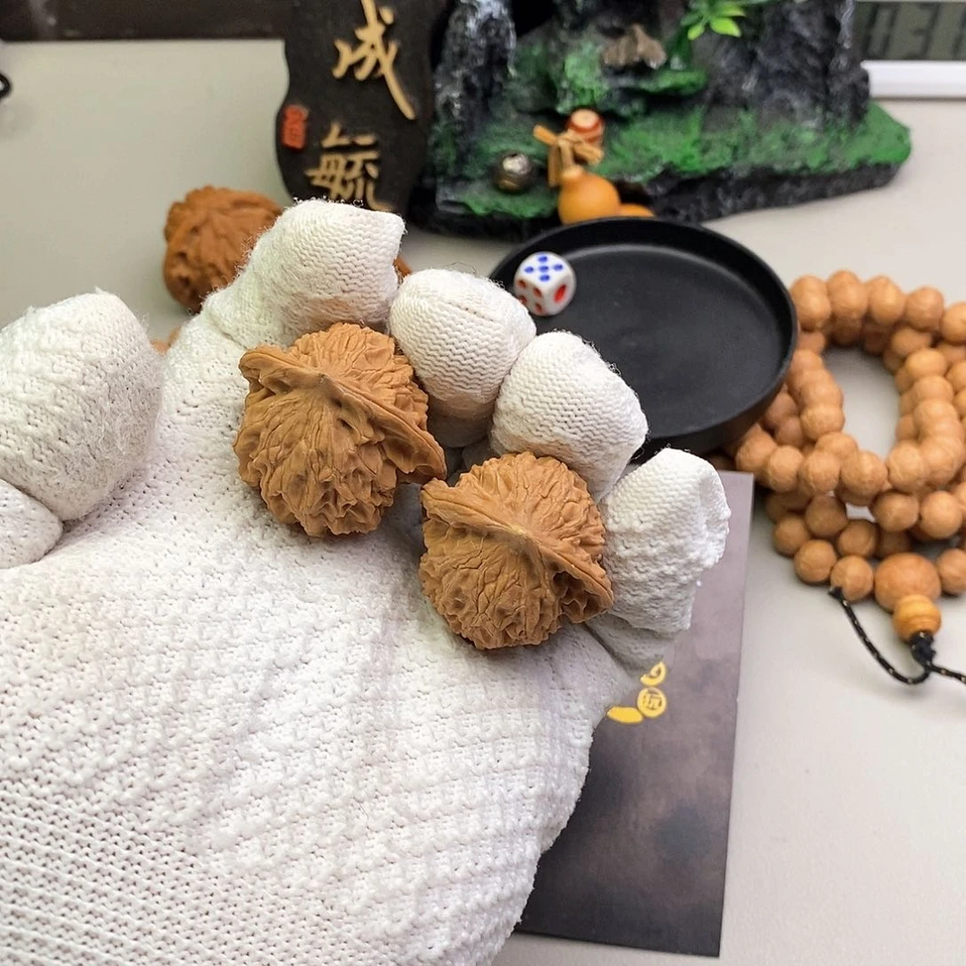吊坠凤眼菩提4***^文玩核桃