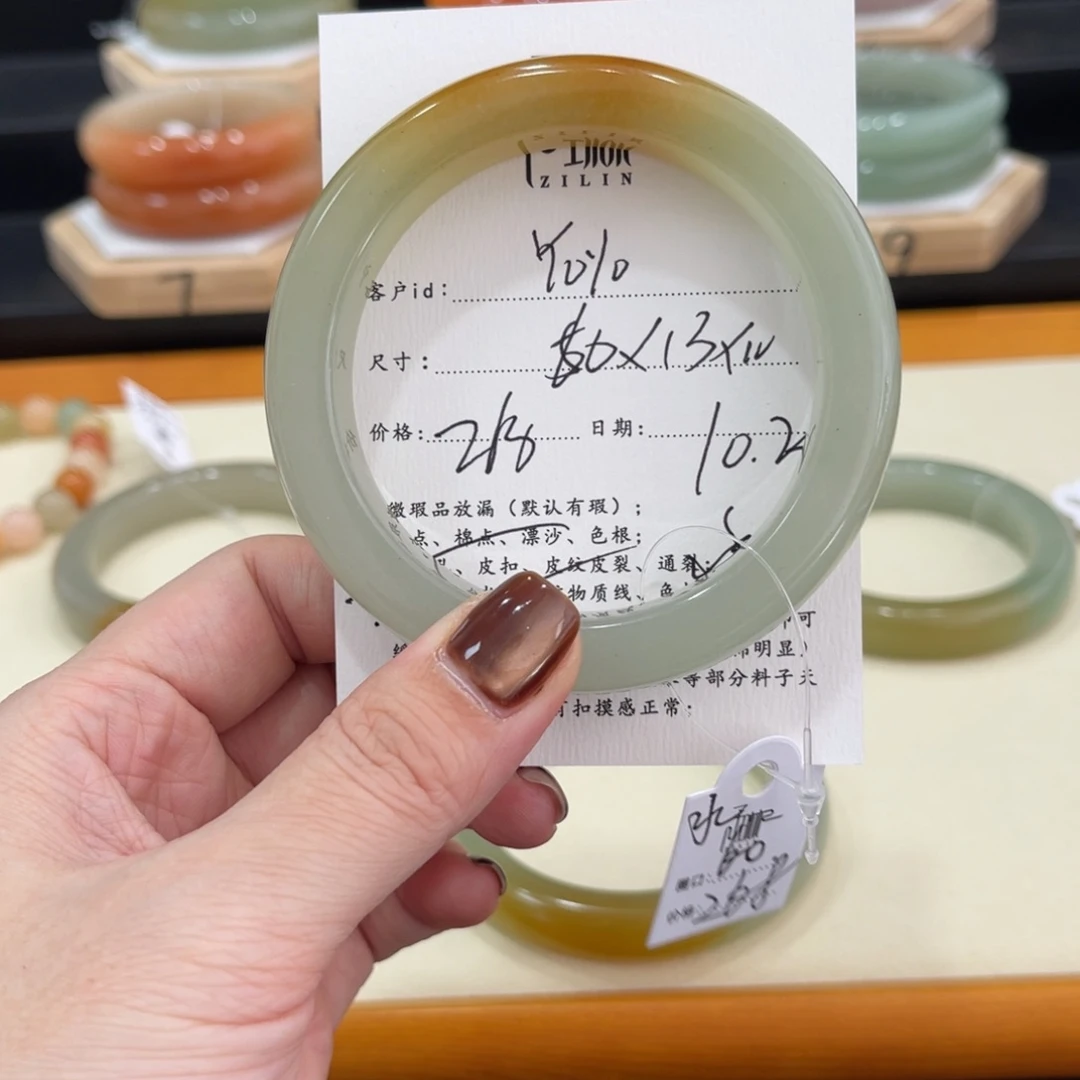 未镶嵌手镯石英质玉Y**o