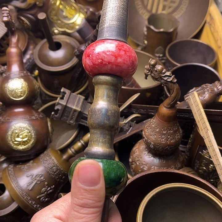 铜12357996546898666689