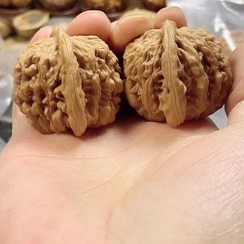 文玩核桃把件四座楼40
