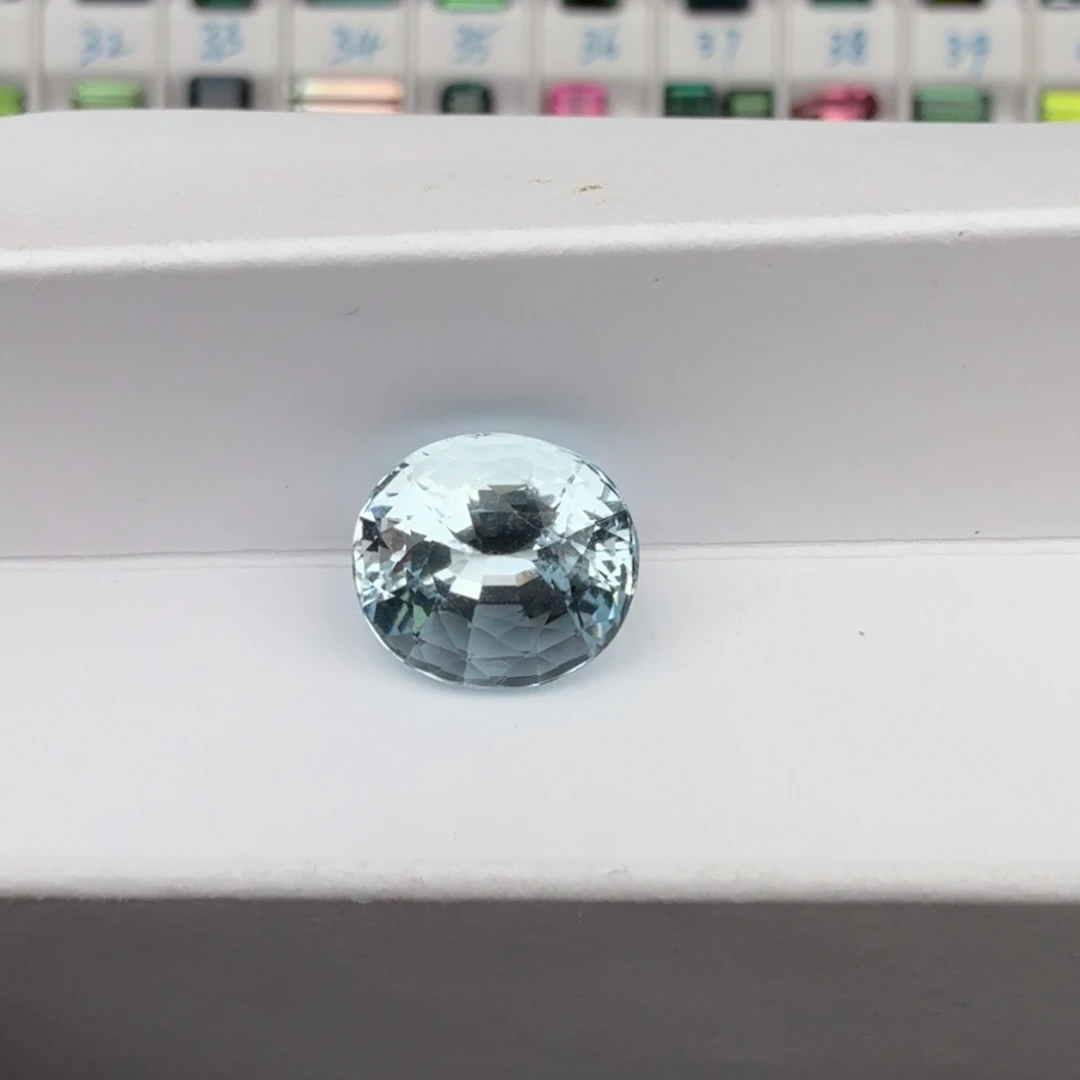 海蓝宝石裸石天然5.2克拉