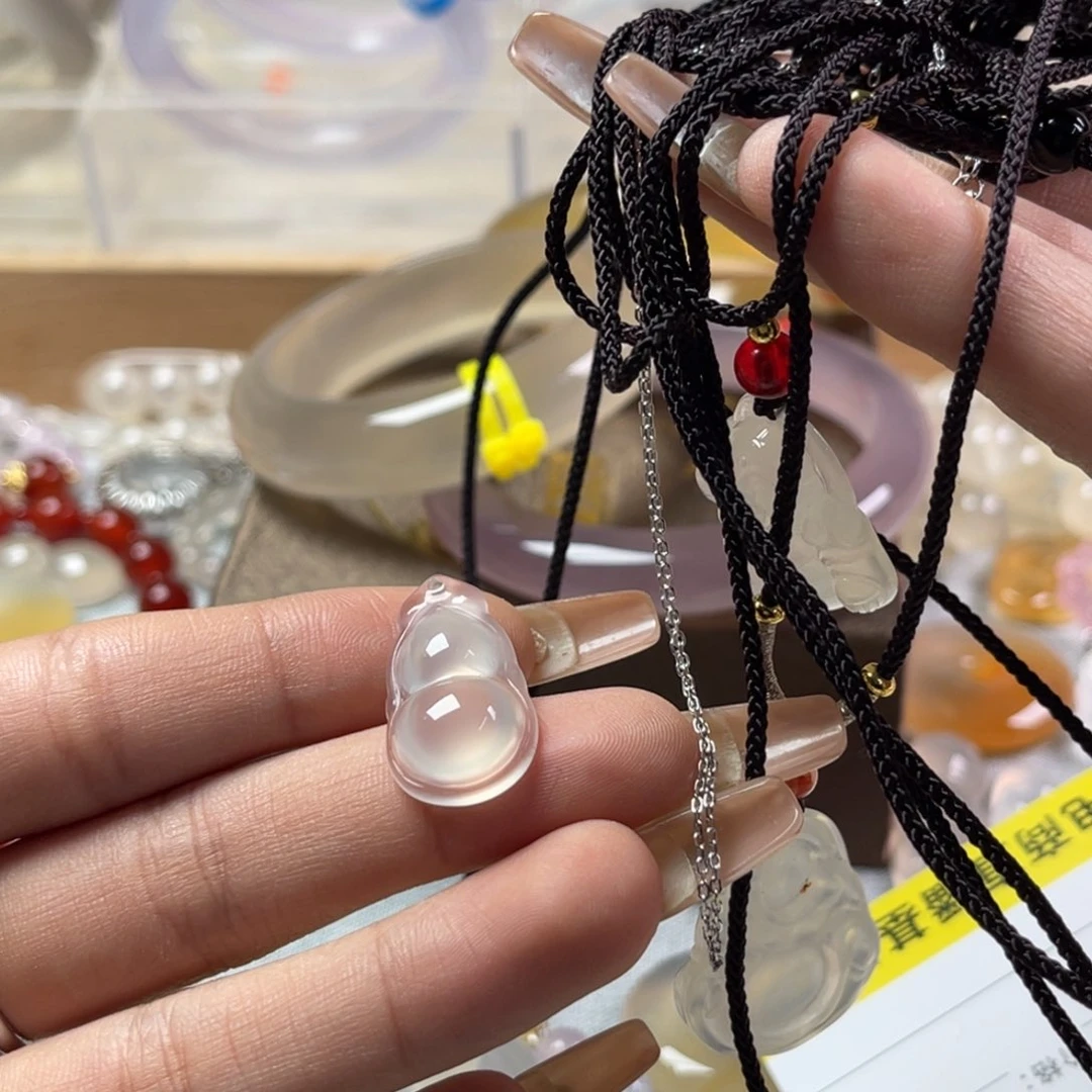 手镯玛瑙/玉髓未镶嵌蜜***春