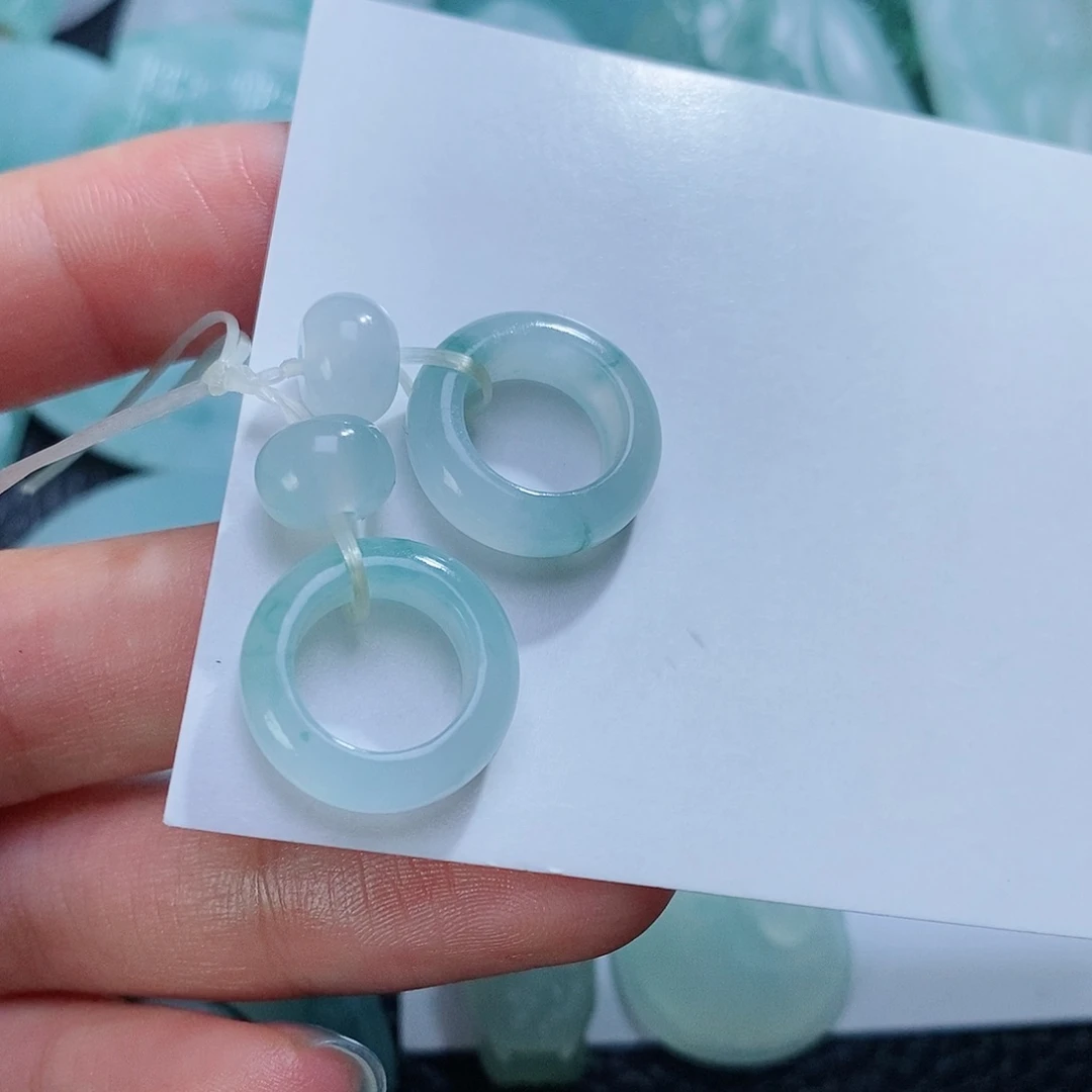 定制翡翠未镶嵌毛货付款后确认抛光