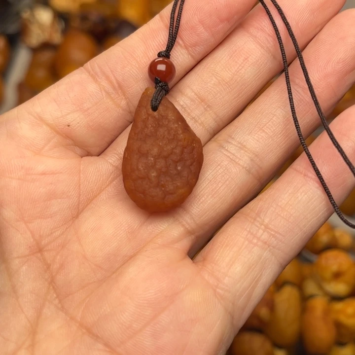 琥珀未镶嵌裸石天然蜜蜡吊坠