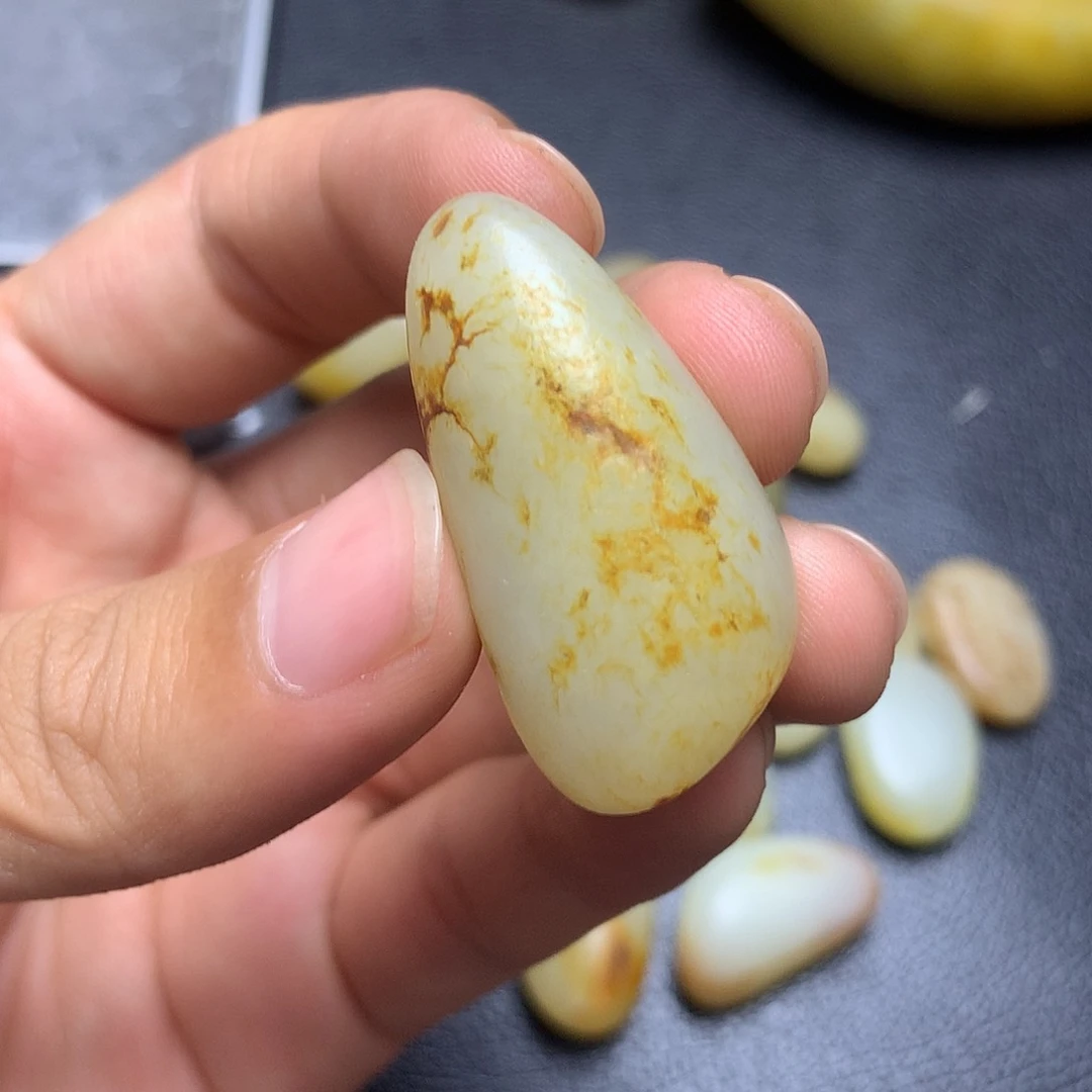 老***志和田玉未镶嵌挂件