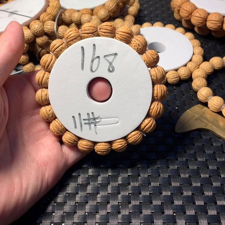 手***云桃核手串11号链接，