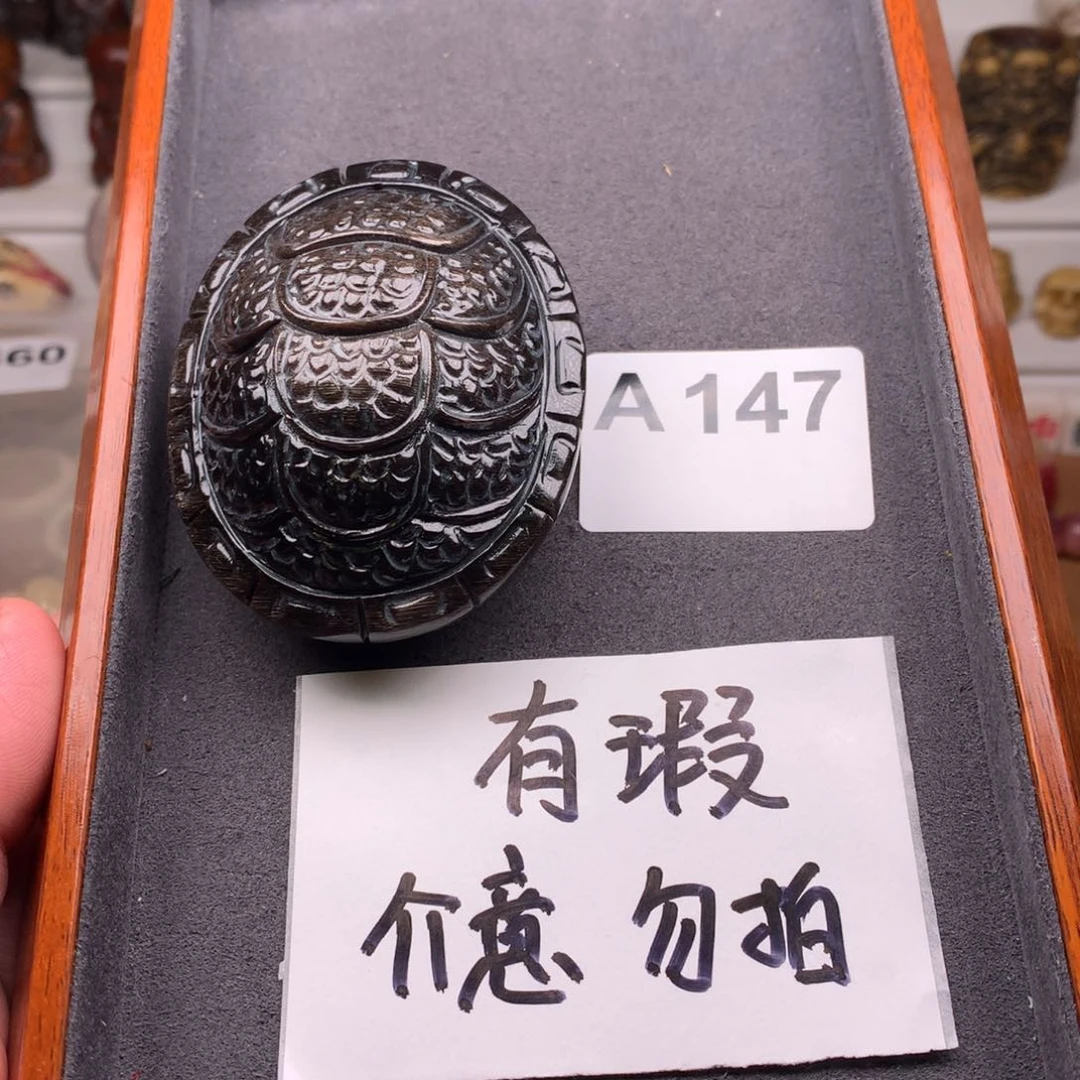 驼骨其他有瑕 介意勿拍 驴蹄手把件