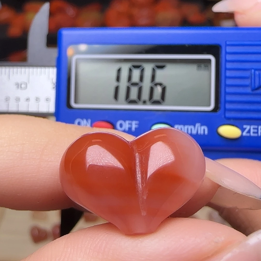 南红玛瑙未镶嵌颈饰