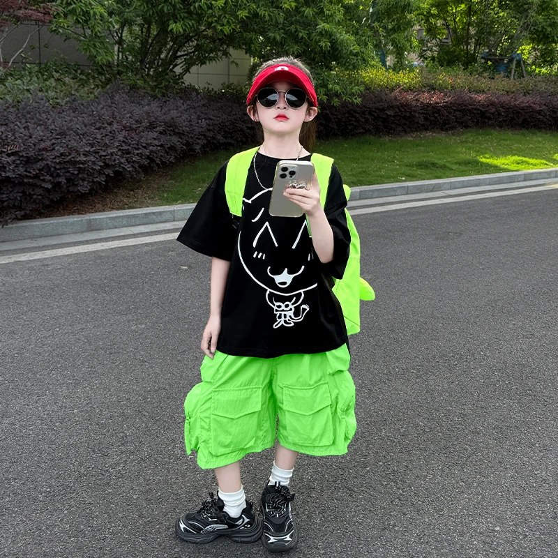 女童短裤夏薄款2025新款儿童工装五分裤夏装宽松潮酷T恤两件套潮