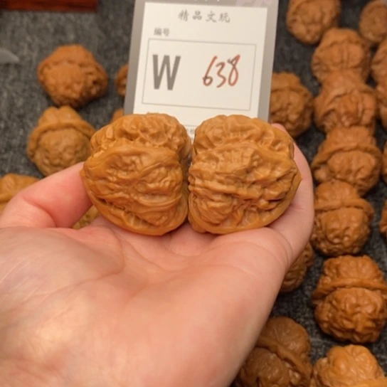吊坠桃核营**姐我是第一百40