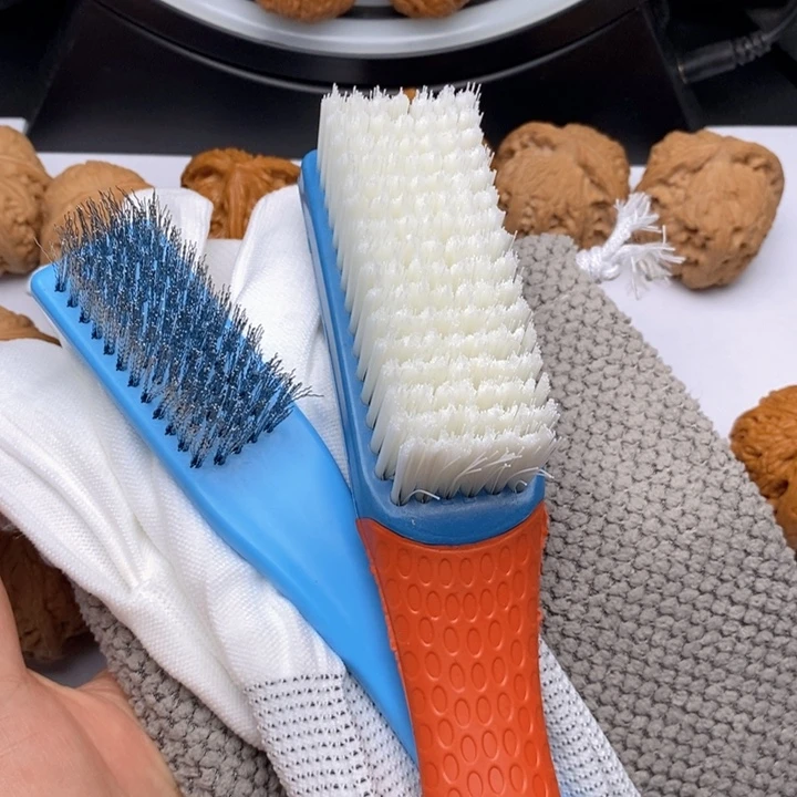 文玩核桃吊坠刷子