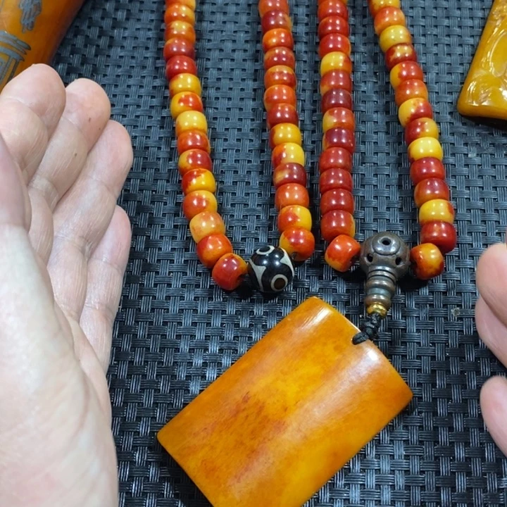 滴血莲花菩提吊坠