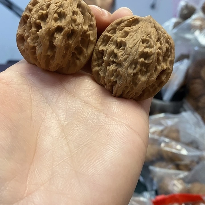 把件文玩核桃39虎头老树