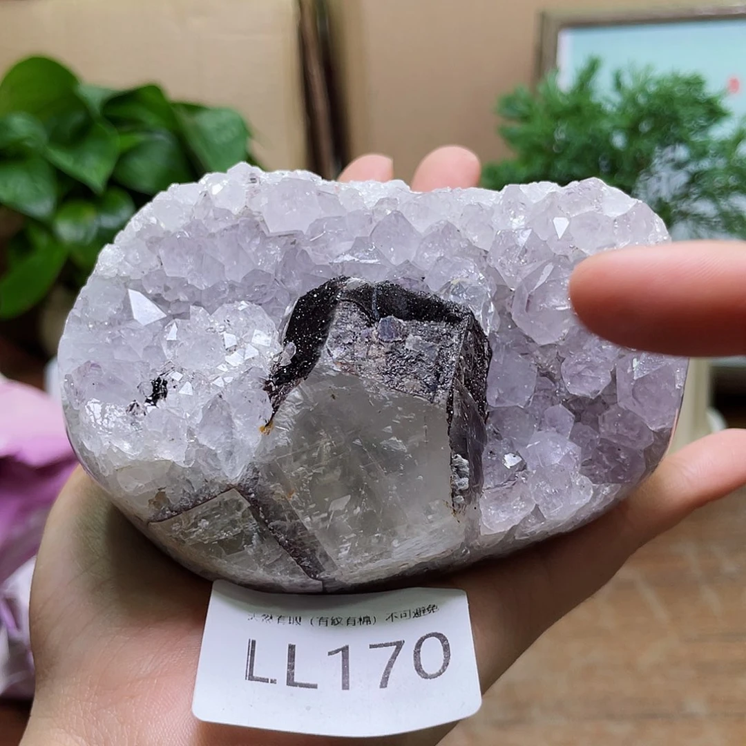 水晶大型摆件（非配饰）未镶嵌