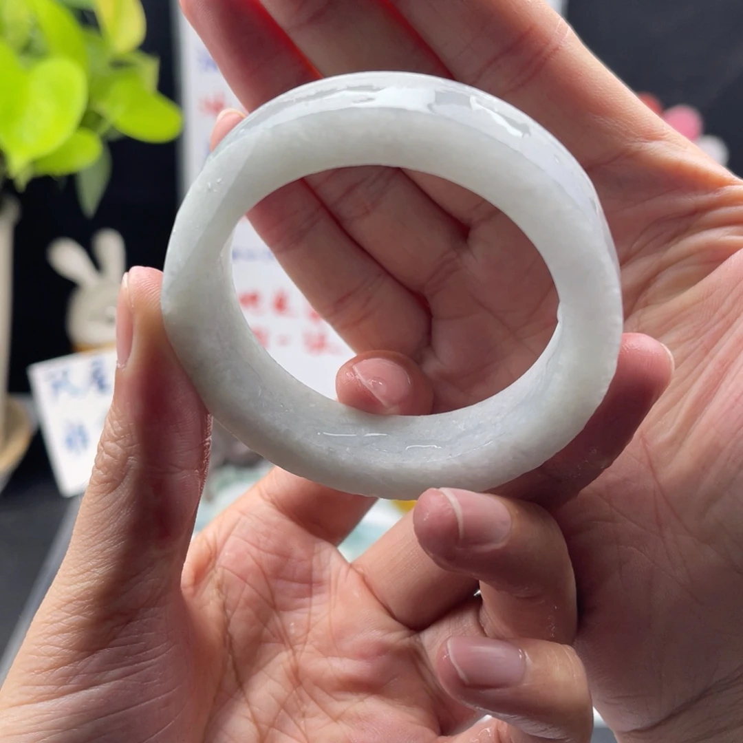 【闪购商品】定制翡翠手镯未镶嵌