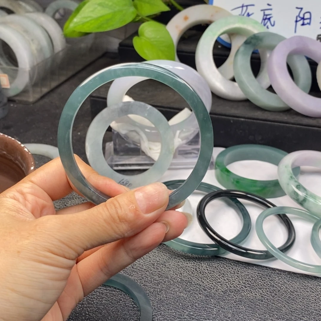 定制翡翠57泥鳅背未镶嵌二***记