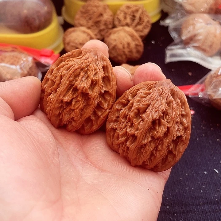 文玩核桃吊坠柠****活文娥