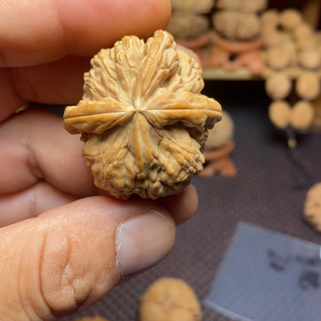 刚***好文玩核桃把件文玩