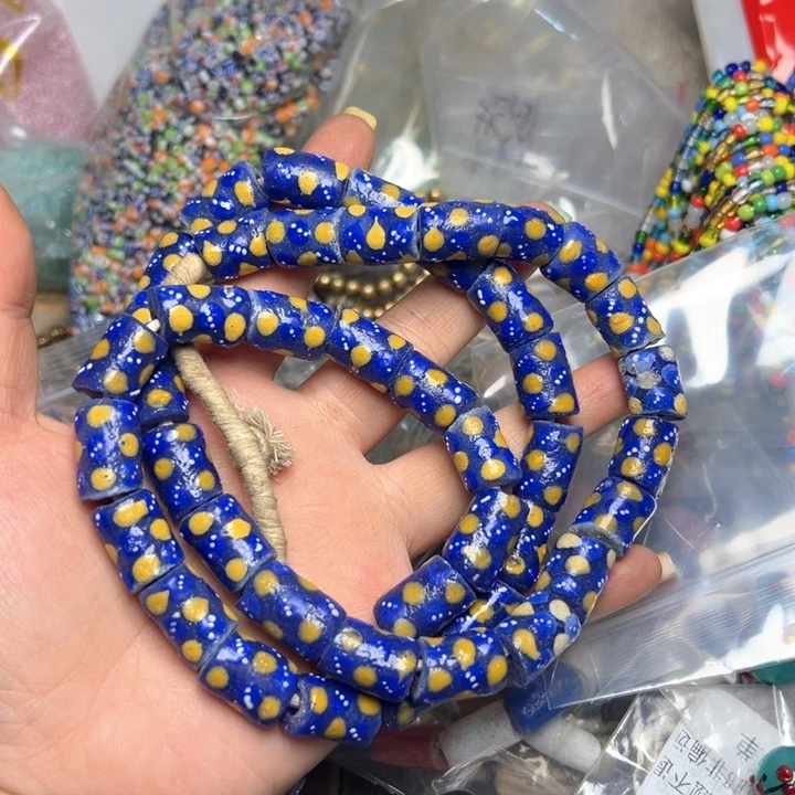 琉璃颈饰1371。      一条福利