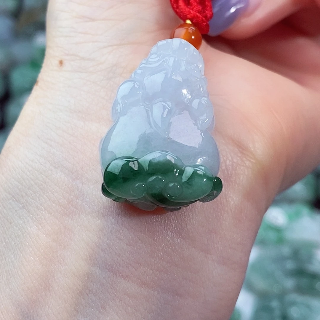 颈饰未镶嵌翡翠天然