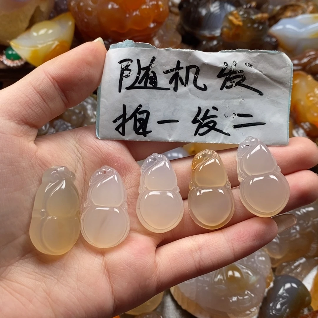 玛瑙/玉髓未镶嵌颈饰