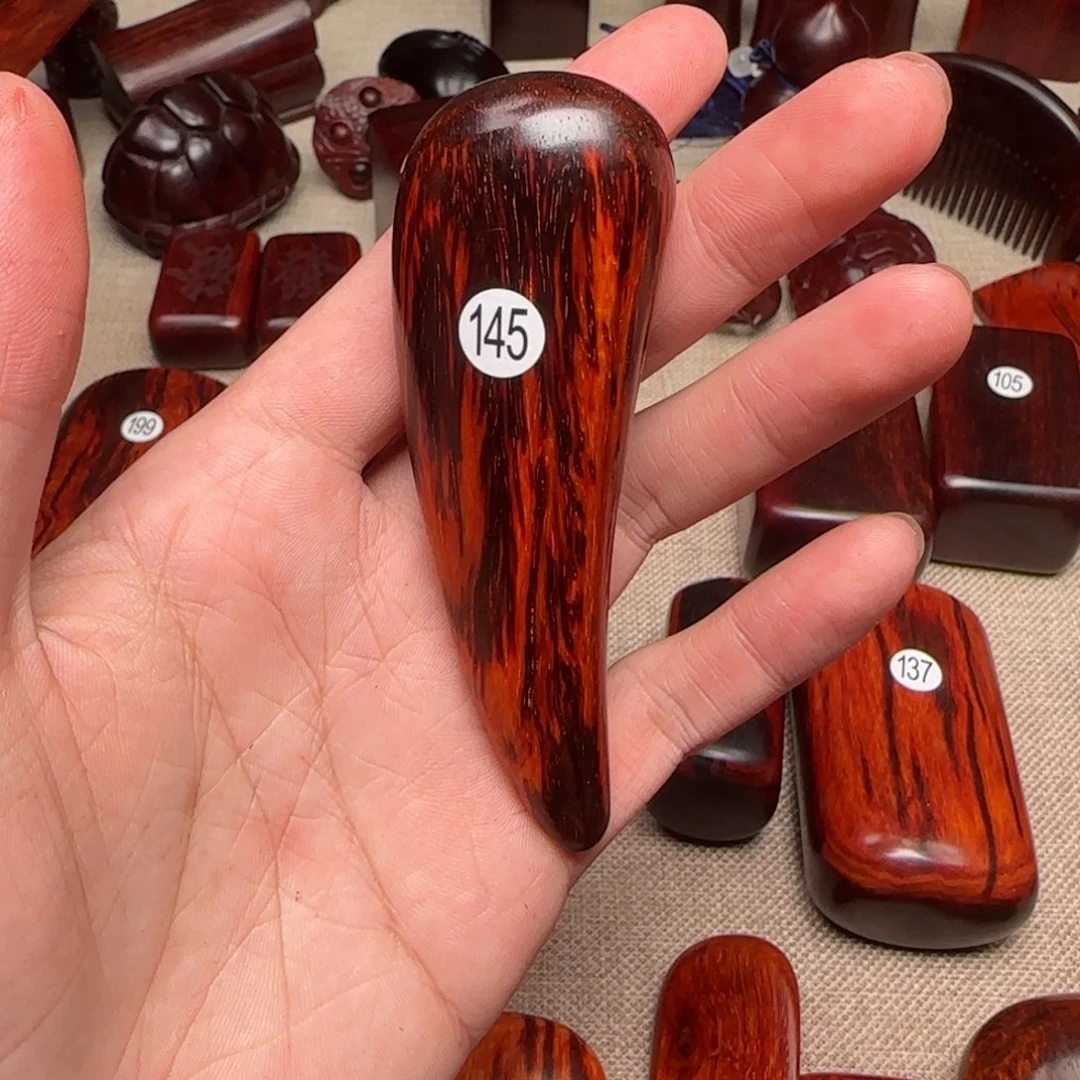 檀香紫檀（小叶紫檀）不**晕