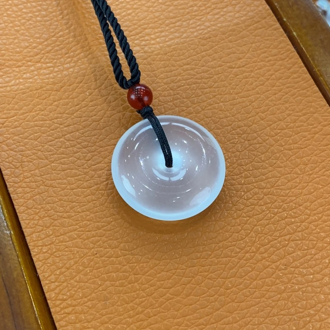 石英质玉吊坠(不含链)未镶嵌于*