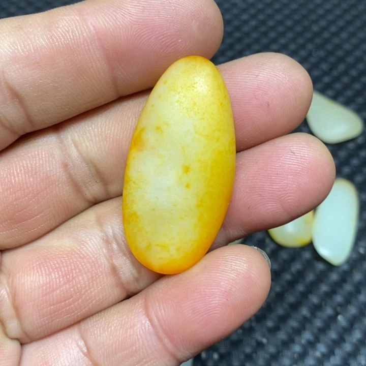 和田玉（白玉）珠宝奇石未镶嵌