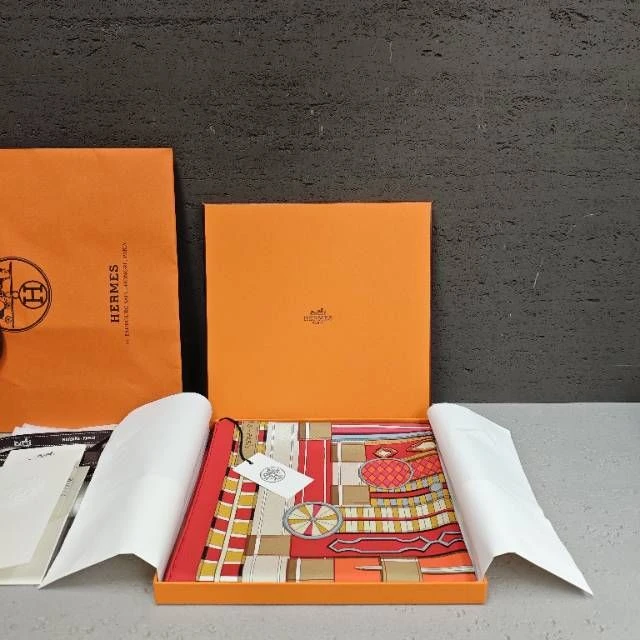 未使用/爱马仕/C14303241855/[251114SWB]