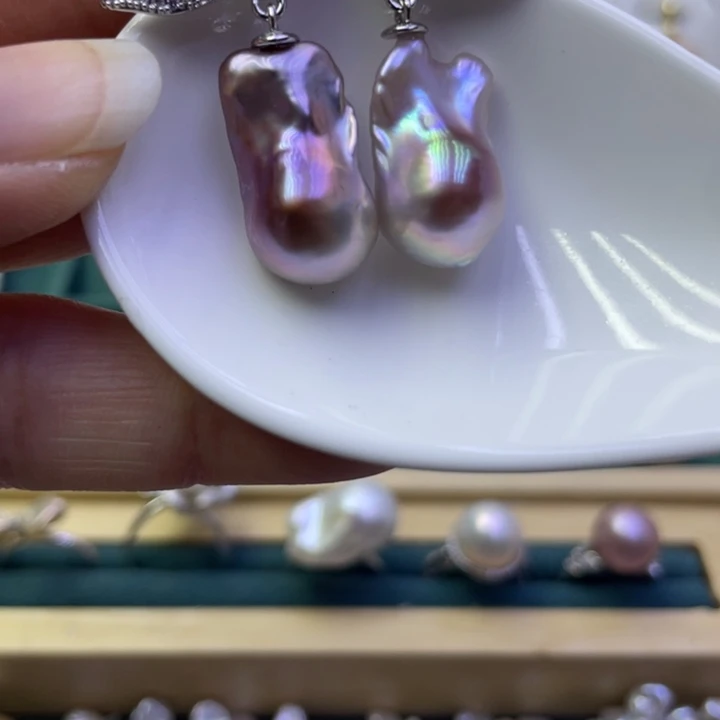 淡水珍珠耳饰合金