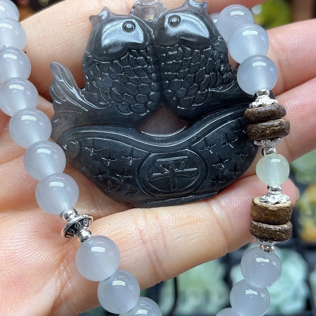 蛇纹石玉未镶嵌颈饰吧*嘣