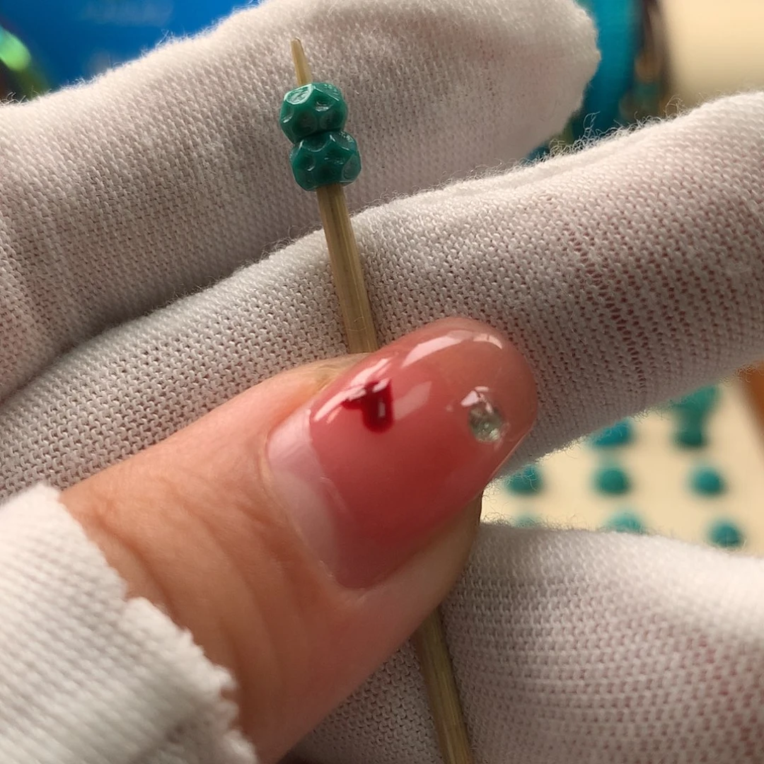 绿松石未镶嵌配饰