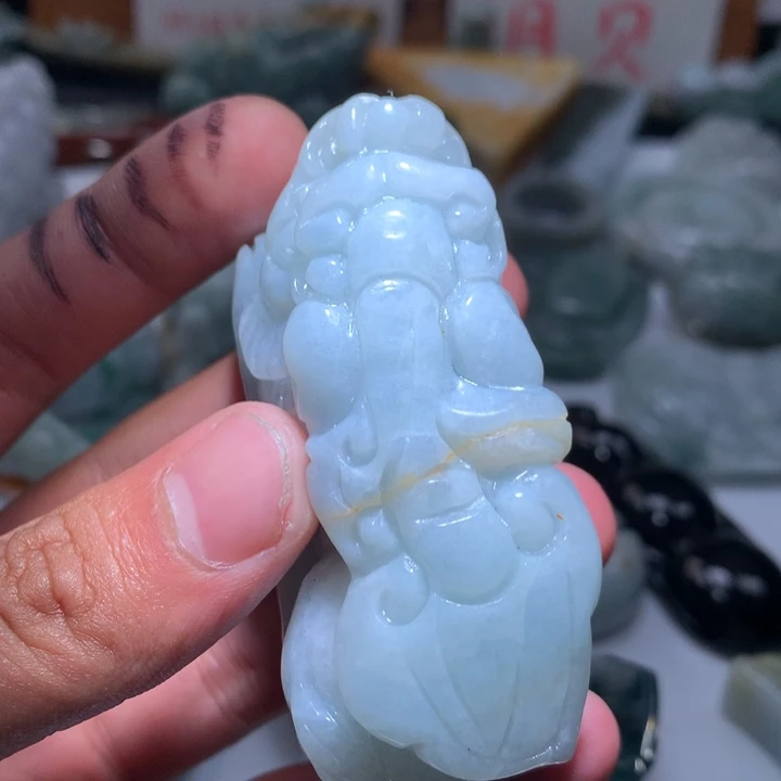 翡翠未镶嵌颈饰保真天然a货翡翠