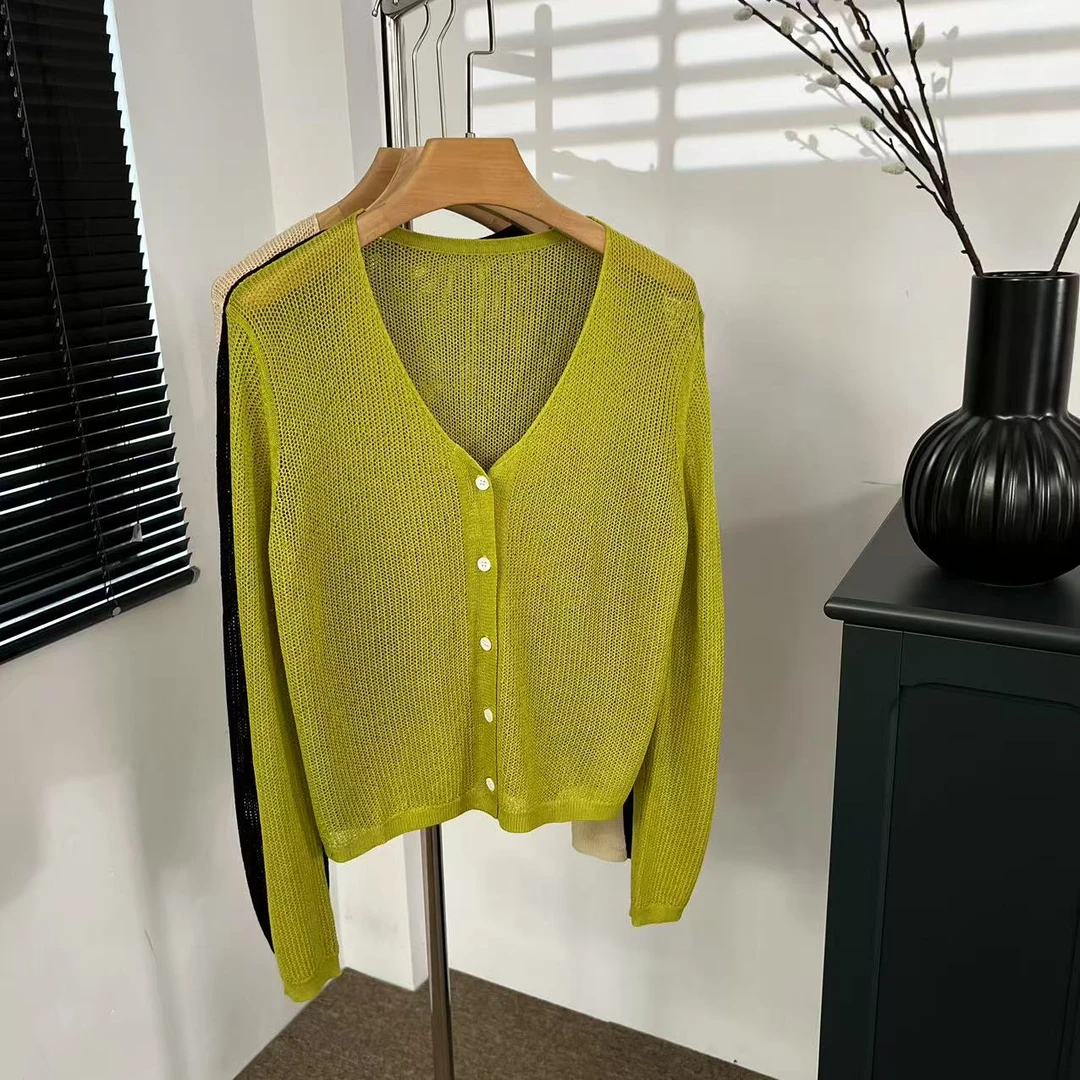 【老头女装定制】 五粒扣大V领毛织开衫 X-25046