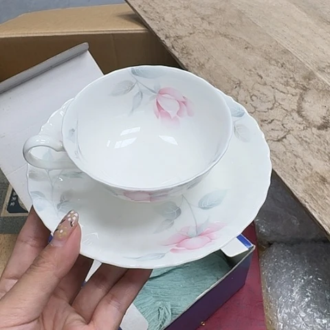 瓷器。瓷器。瓷器。