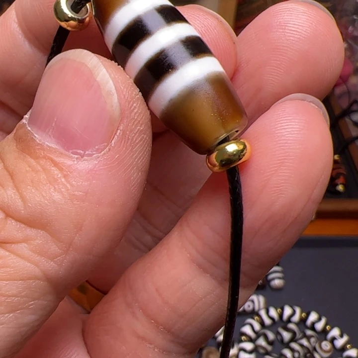 未镶嵌颈饰玛瑙/玉髓