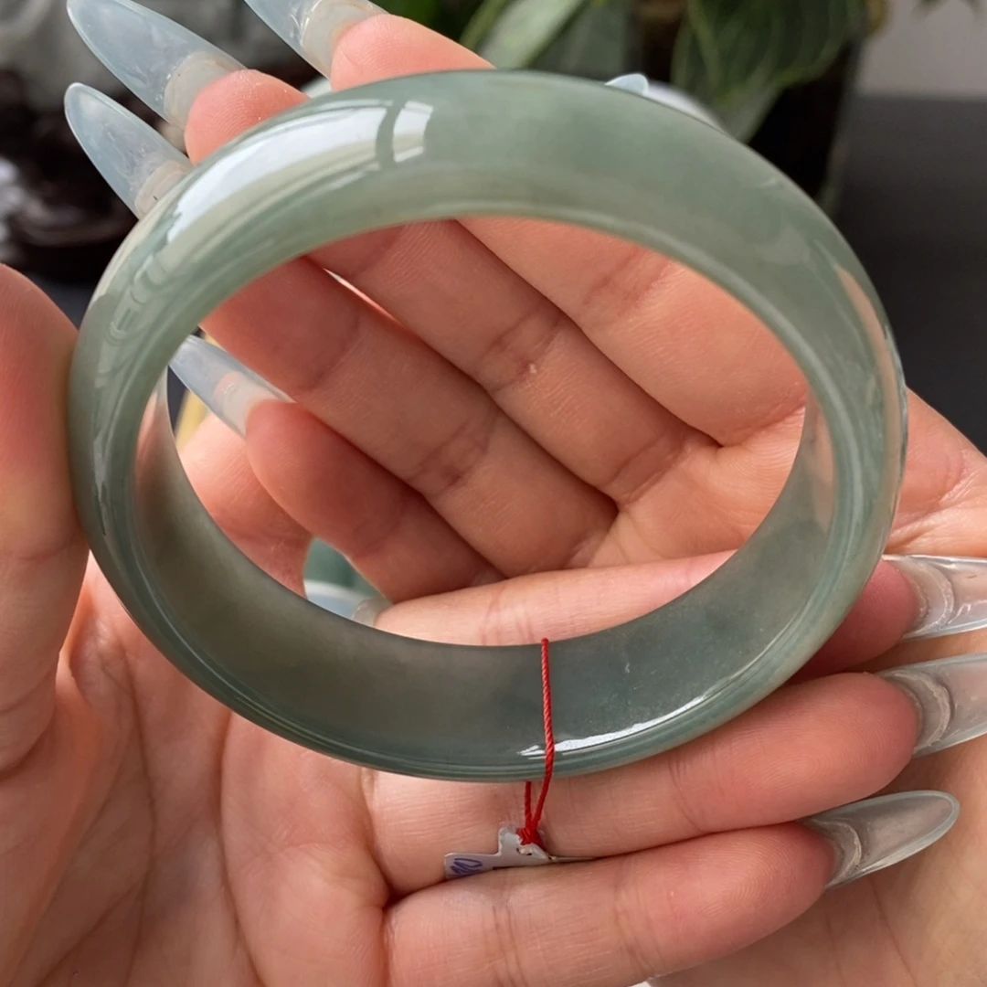 未镶嵌手镯翡翠天然