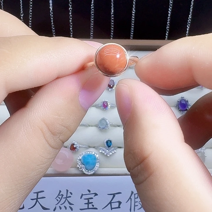 银S925镶嵌南红玛瑙戒指
