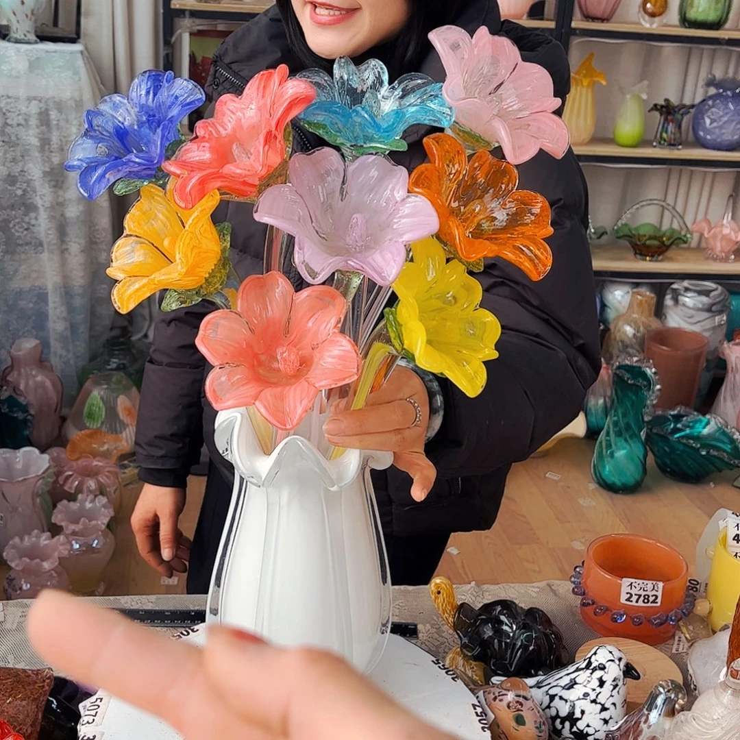 9朵百合不含瓶家悦琉璃工艺品福利