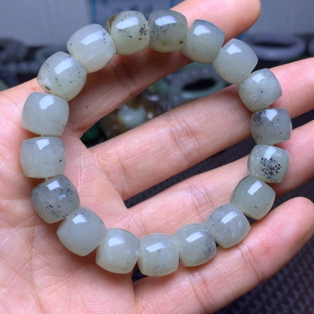 未镶嵌手串和田玉